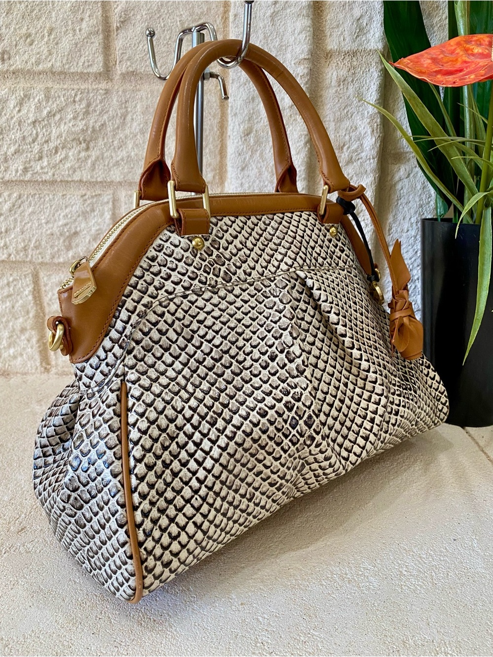 BLACK JAVA-LOUISE ROSE Brahmin Satchel - Picture 4 of 15